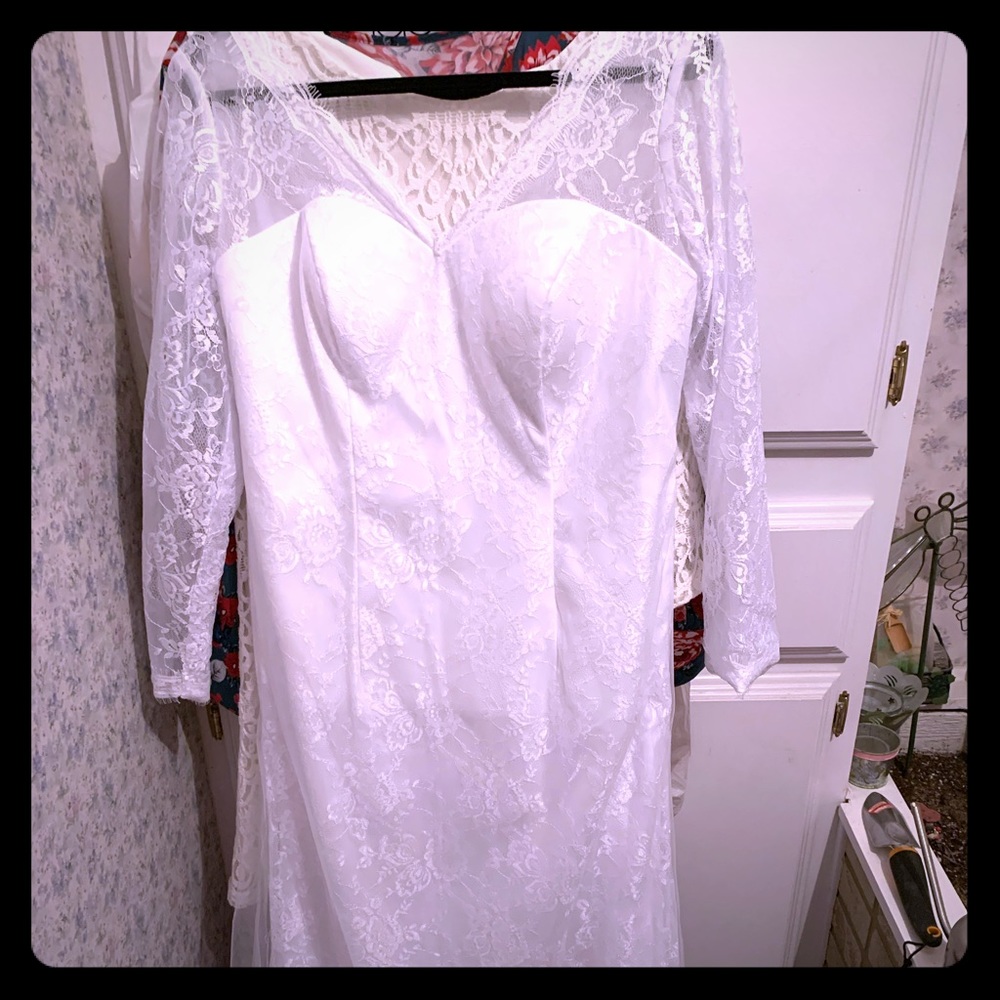 NWOT Wedding Dress